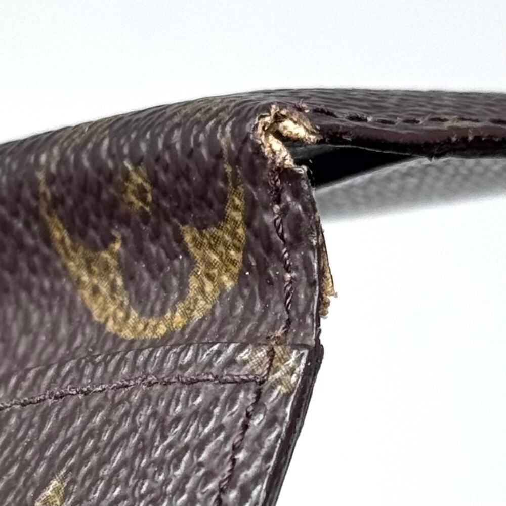 Louis Vuitton Monogram Bifold Wallet - Picture 12 of 16